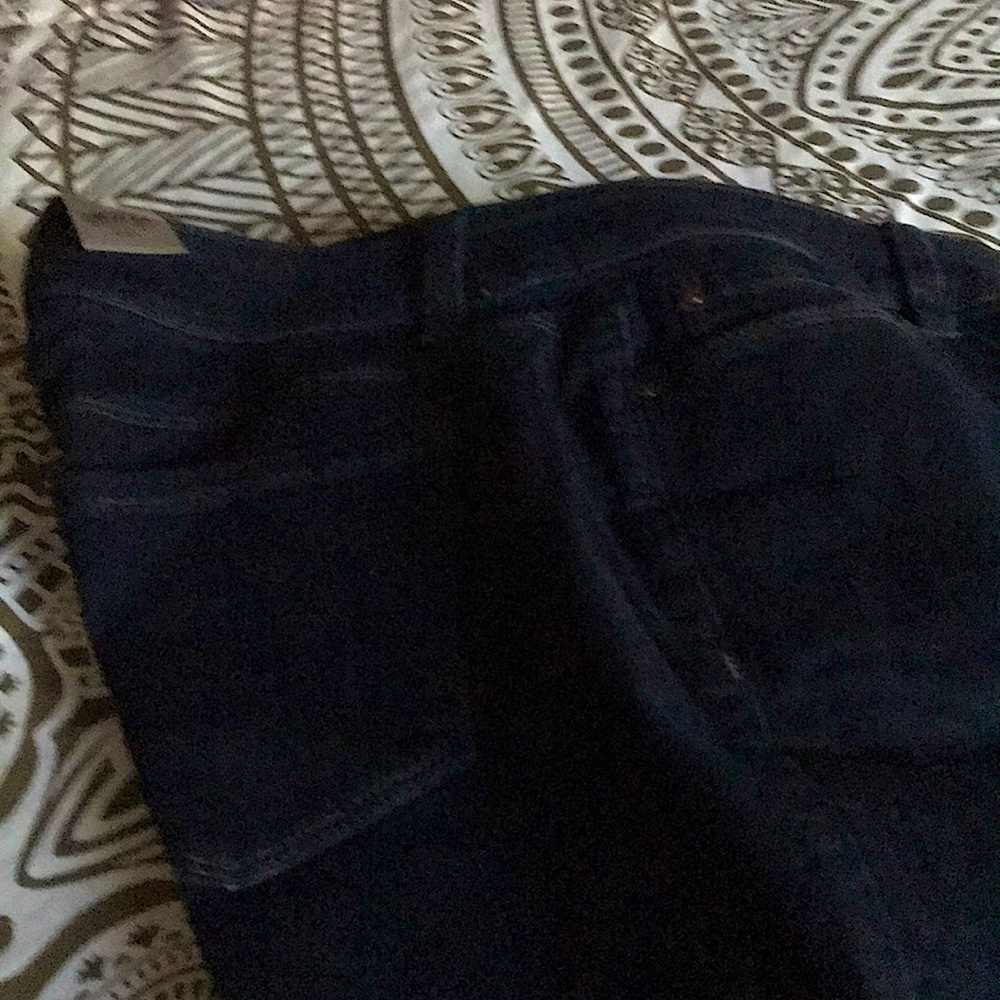 Size 6P black boot cut tag attached